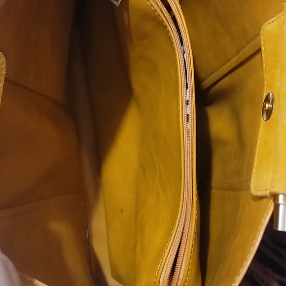 Madison west gold mustard vegan leather crossbody tote bag w coin purse nwot - Picture 3 of 12